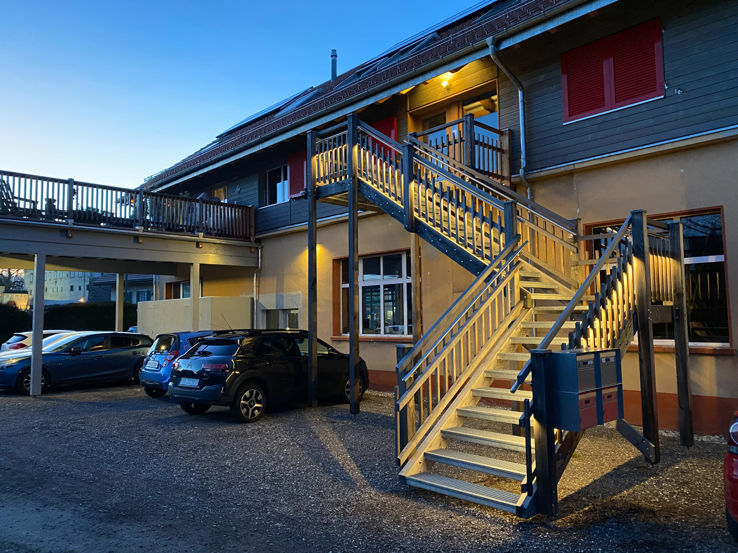 Travauxsurbois Amenagement exterieur escalier meleze metal 1