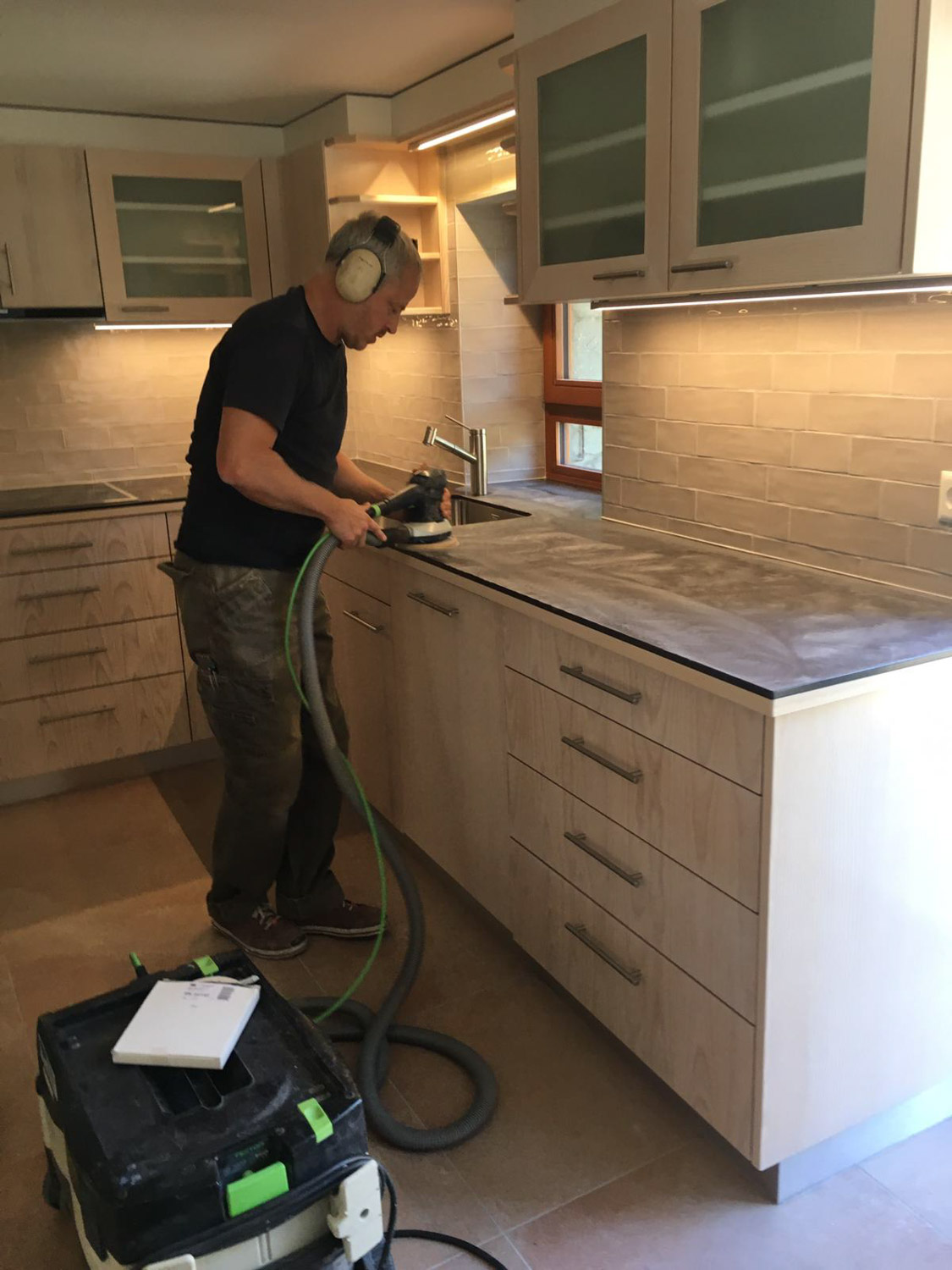 Travauxsurbois Cuisine Zagnoli frene massif blanchi 1