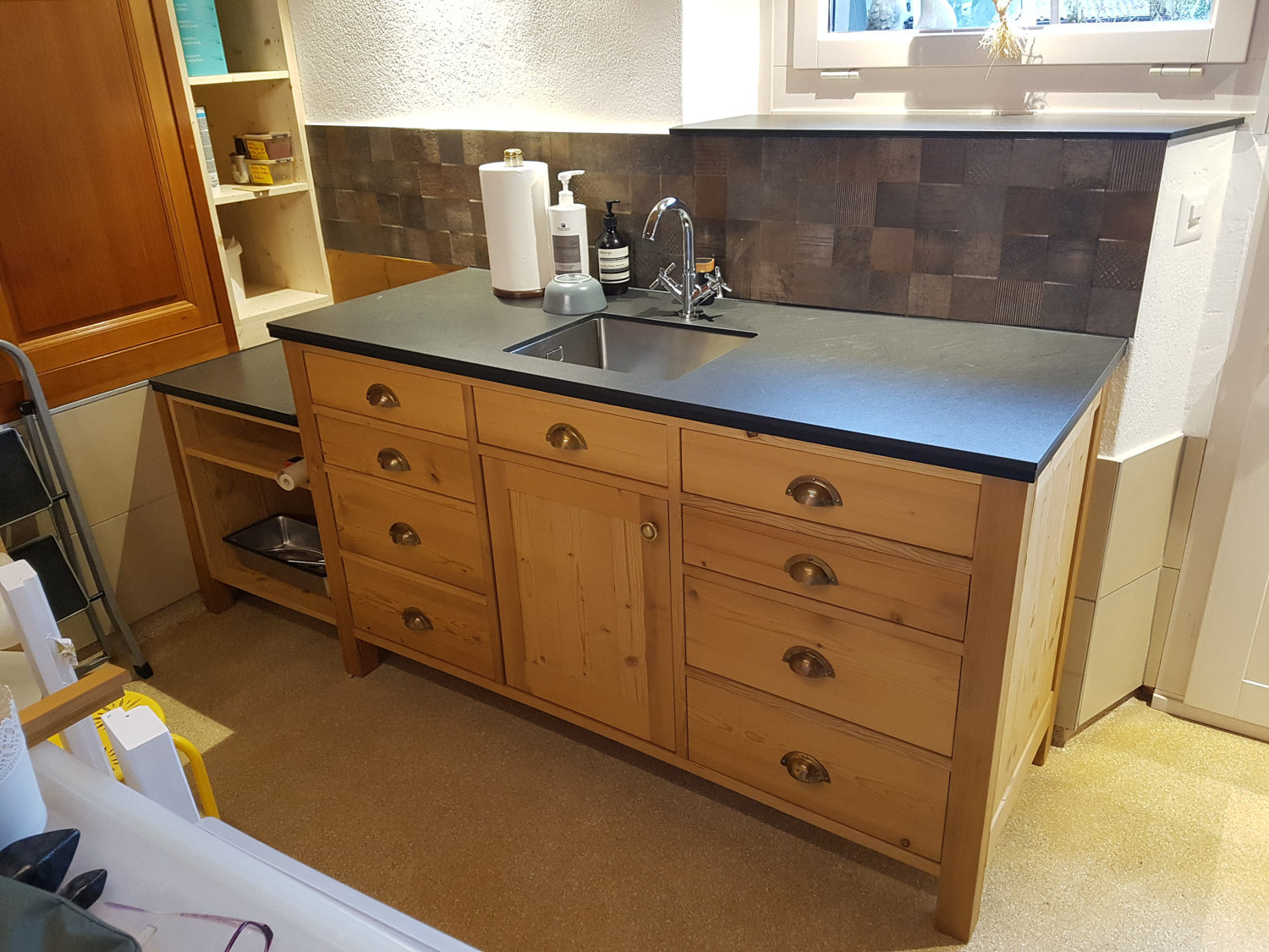 Travauxsurbois Menuiserie et amenagement interieur salle de bain 1